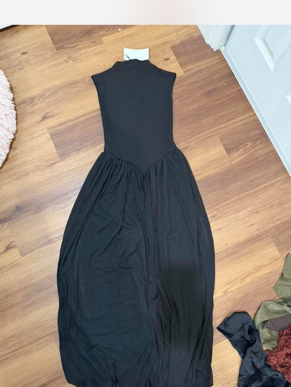 Zara Black Sleeveless High-Neck Pleated Maxi Dress - Picture 6 of 6